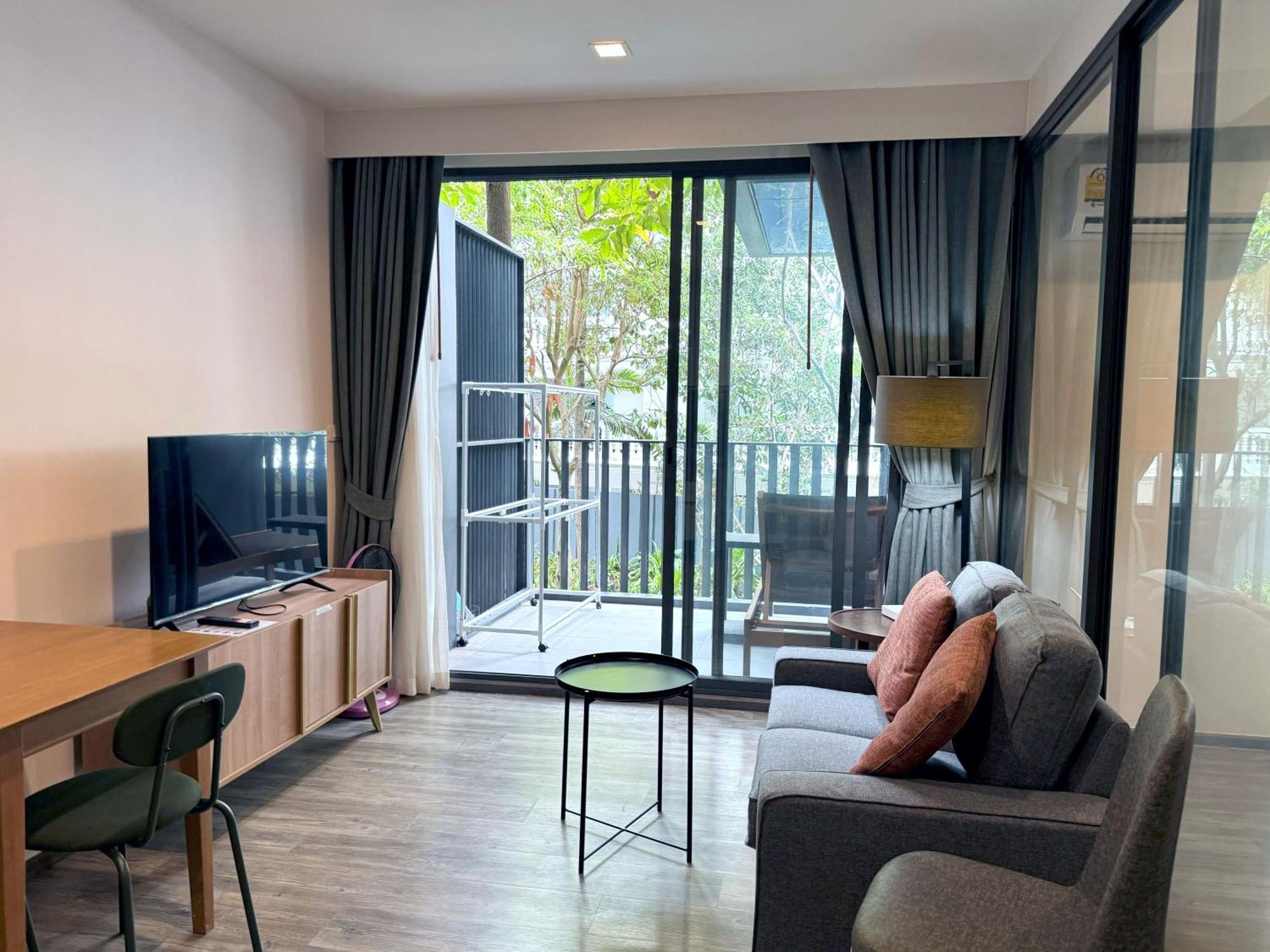 The Deck Condominium By Lofty Patong Exteriör bild